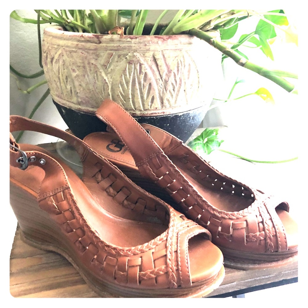 Gianni Bini, leather and wood, sling back wedges